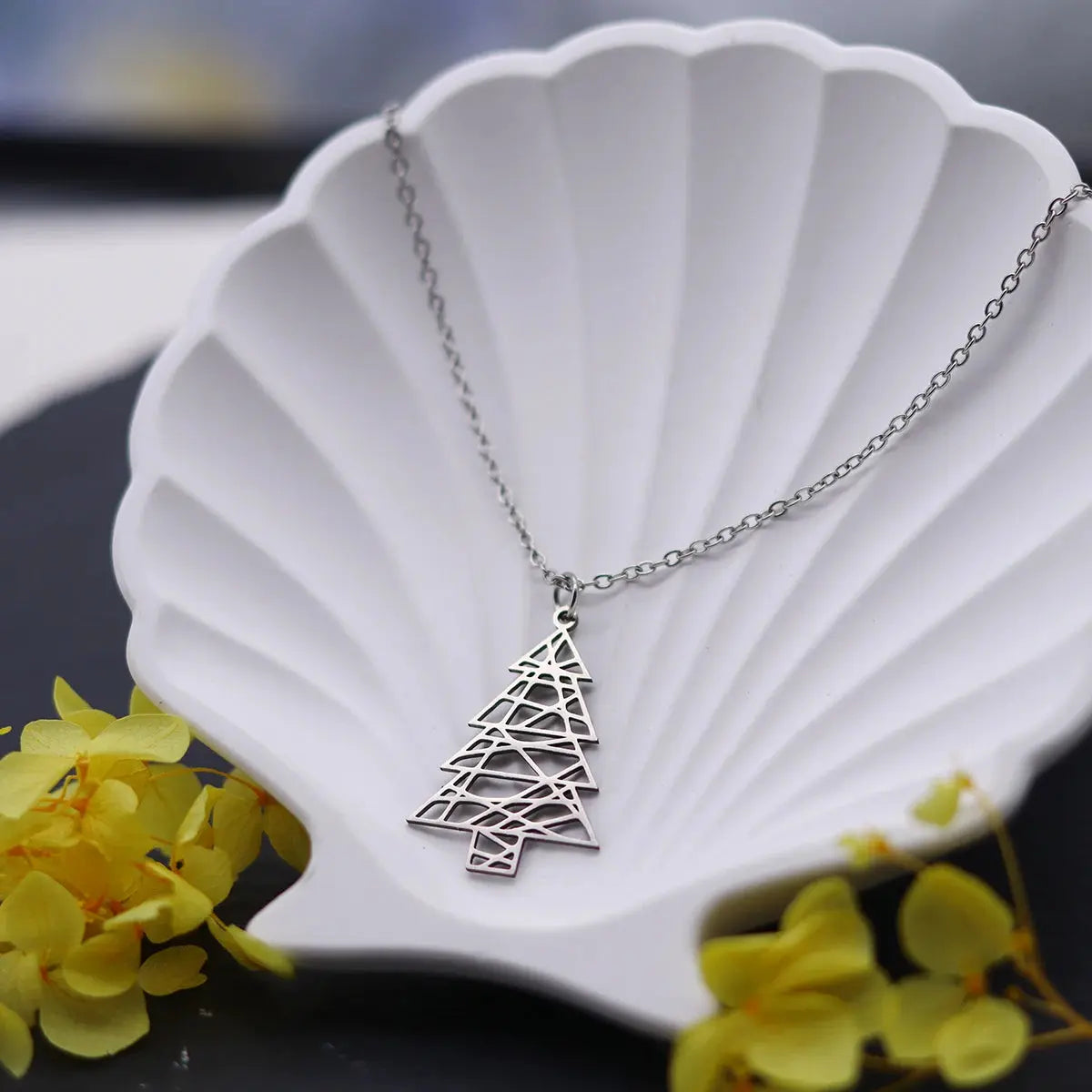 QIAMNI Collane natalizie per donne Ragazze Ciondolo albero di Natale Girocollo in acciaio inossidabile Catena per collo Gioielli di Capodanno Regalo di compleanno