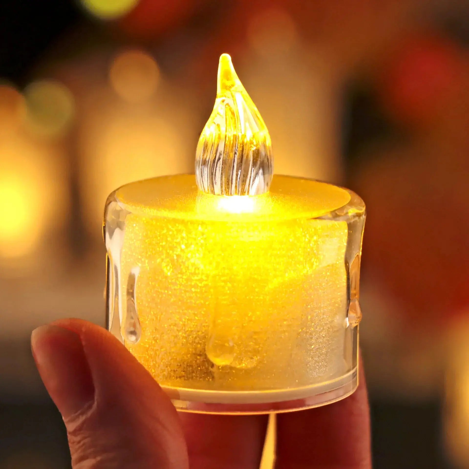 Candela a led senza fiamma per la decorazione domestica della festa di Natale Candele tealight elettroniche a forma di cuore alimentate a batteria