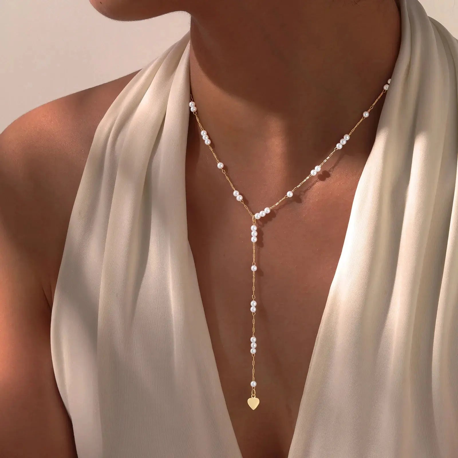 Collana da donna di individualità a forma di V con temperamento con frangia lunga 2024 Catena di marea Gioielli per feste Capodanno Regalo di San Valentino